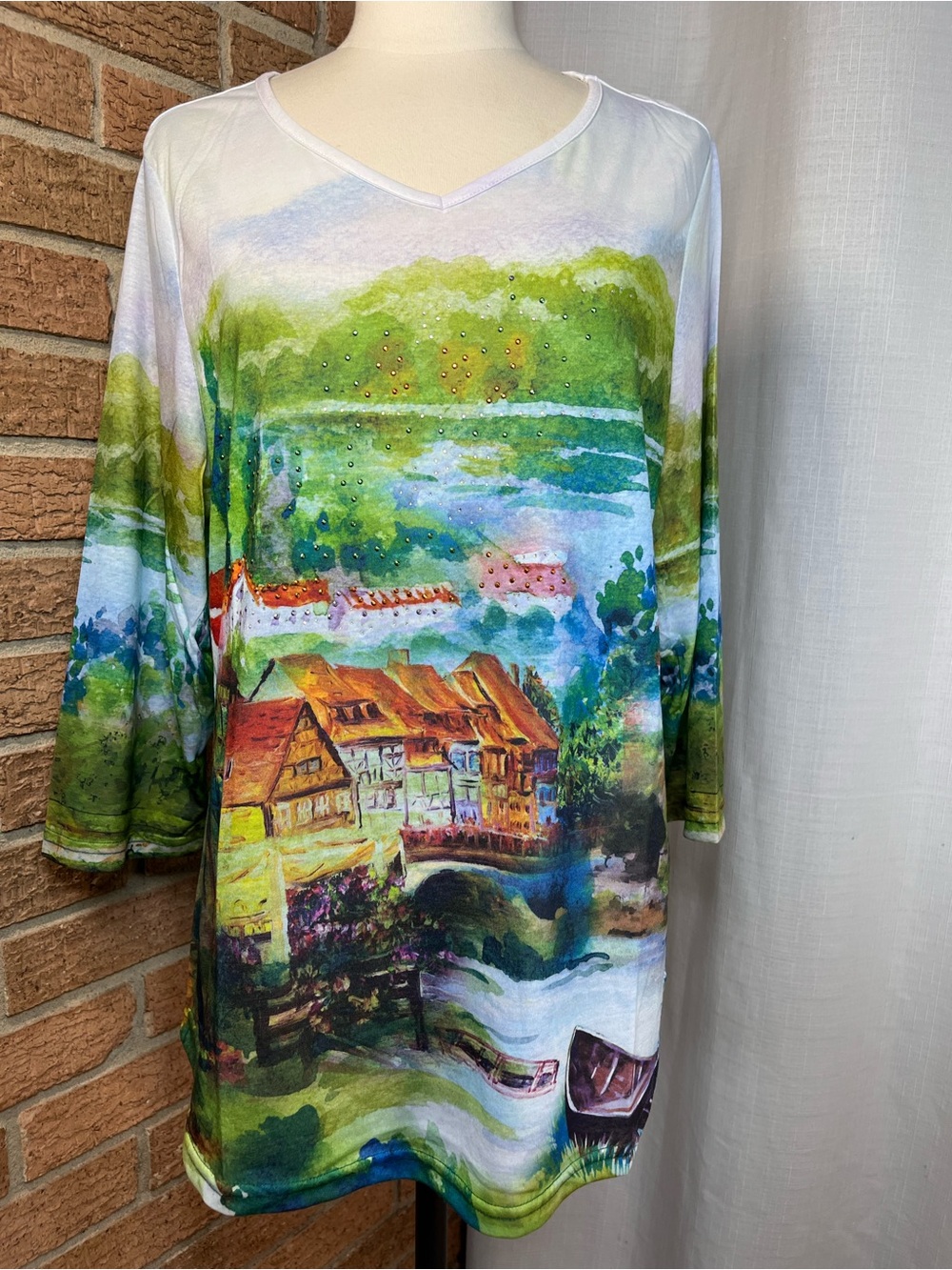 NWT BonWorth Scenic Village Print Tunic Top Rhinestone 3/4 Sleeve M L